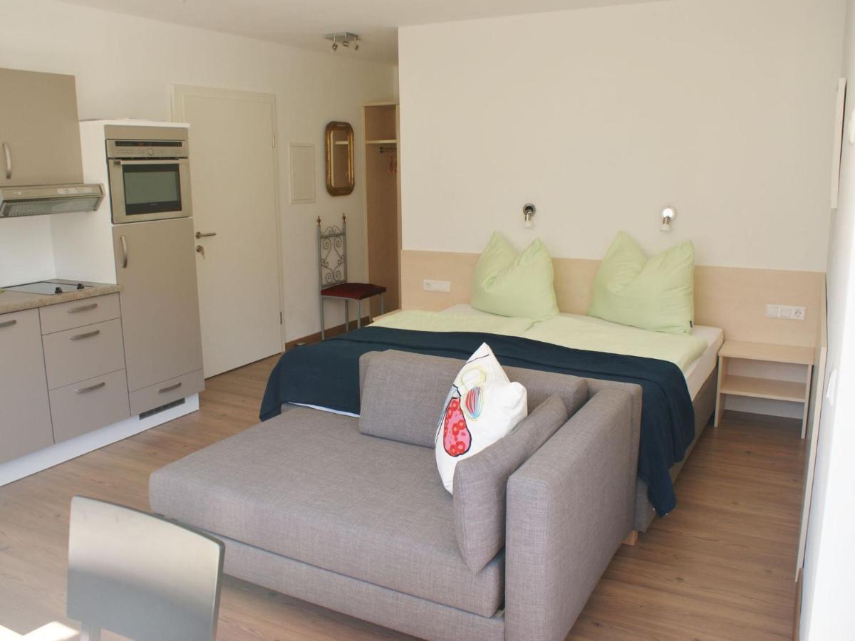 Apartment With Terrace In Kaprun Salzburg Exterior photo